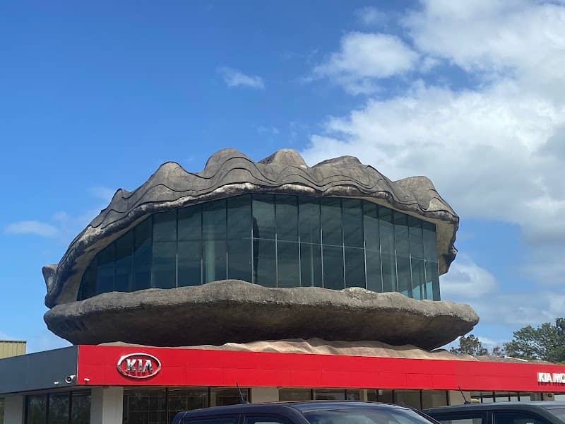 The Big Oyster - Image 1