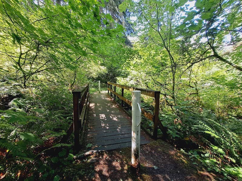 Rose County Park - Image 1