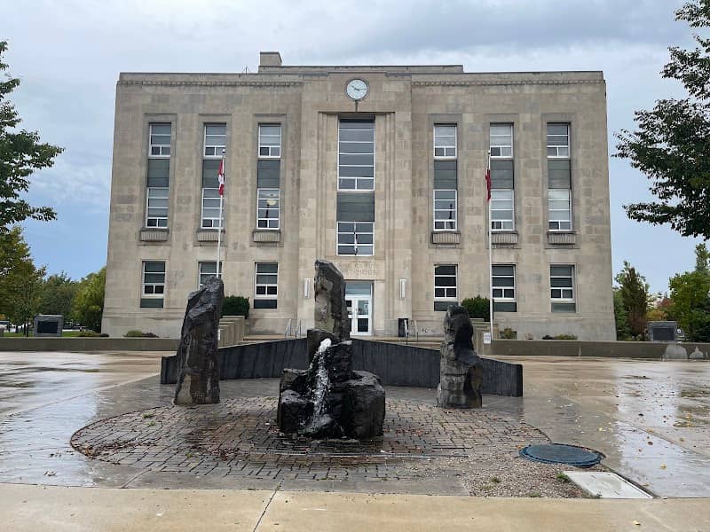 Courthouse Park - Image 1