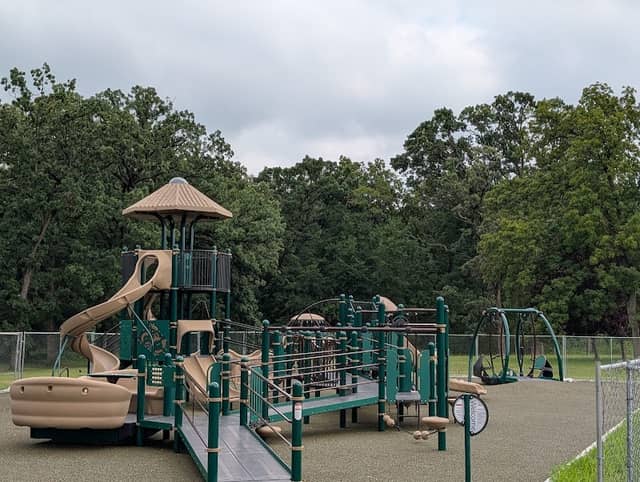 Sauerman Woods Park - Image 1