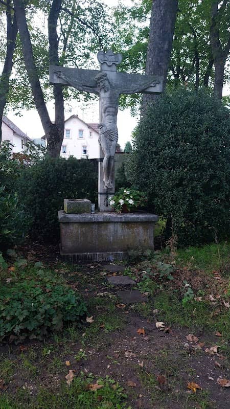 Treuchtlingen Park - Image 1