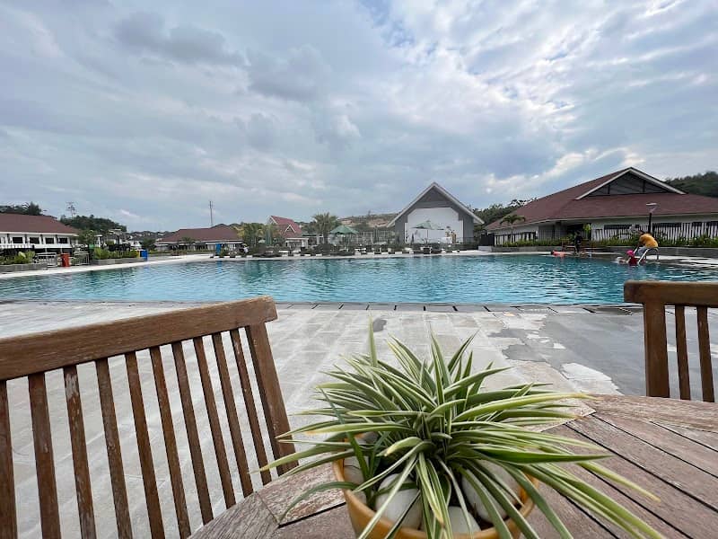 Rechall & Swiming pool Townsite tanah putih - Image 1