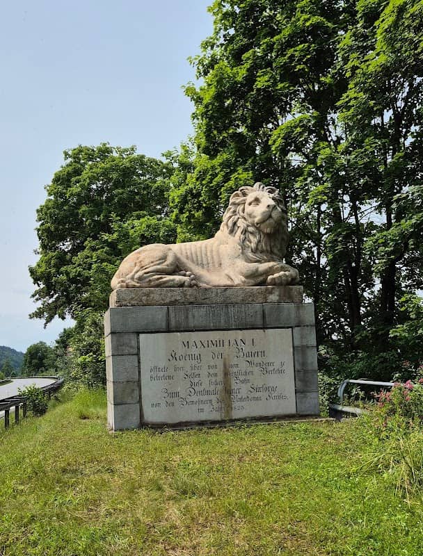 Löwendenkmal Schalding - Image 1