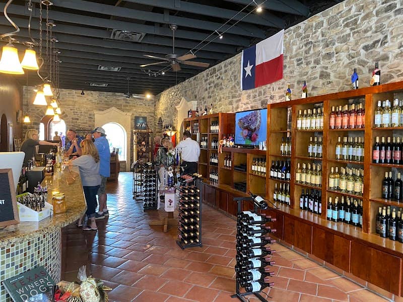 Wedding Oak Winery - Image 1