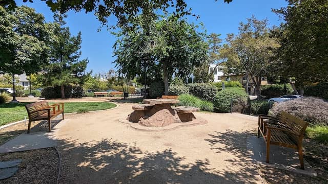Glendale Heritage Garden - Image 2