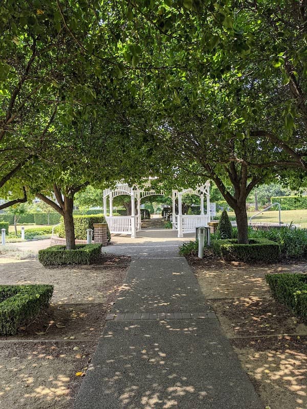 Silkstone Park - Image 1