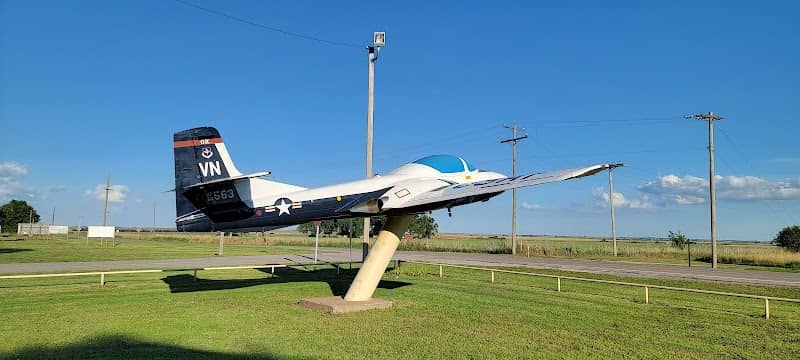 Jet Lions Memorial Park - Image 1