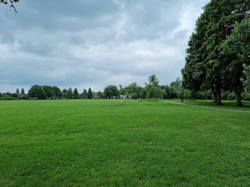 Staines Park - Image 1