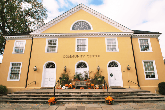 Middleburg Community Center - Image 2