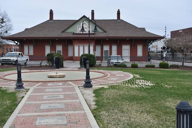 Depot Park - Image 2