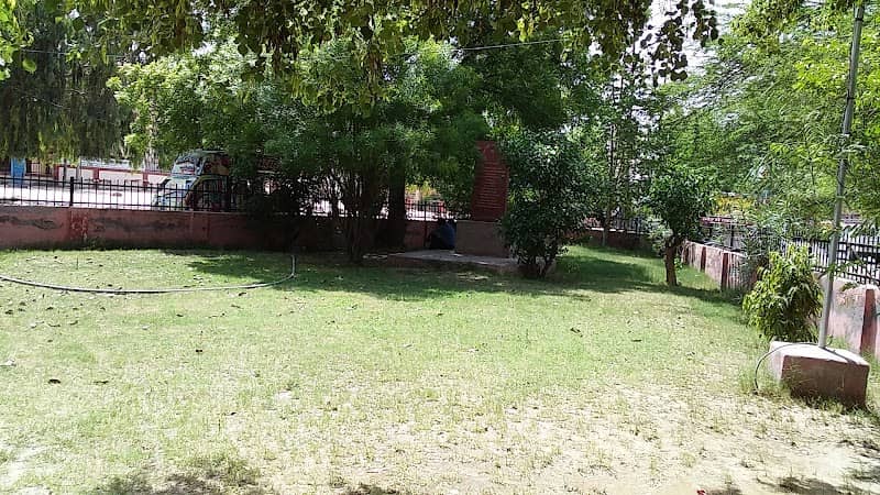Mahaveer Park - Image 2