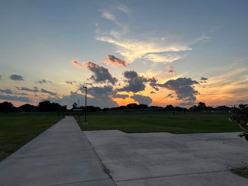 Allen & William Arnold City/School Park - Image 2