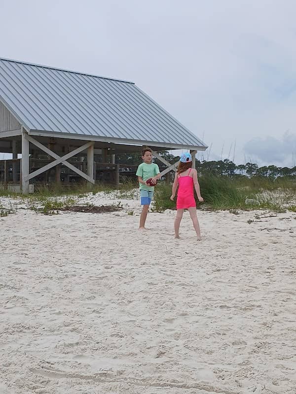 St George Island Lighthouse Basketball court - Image 2