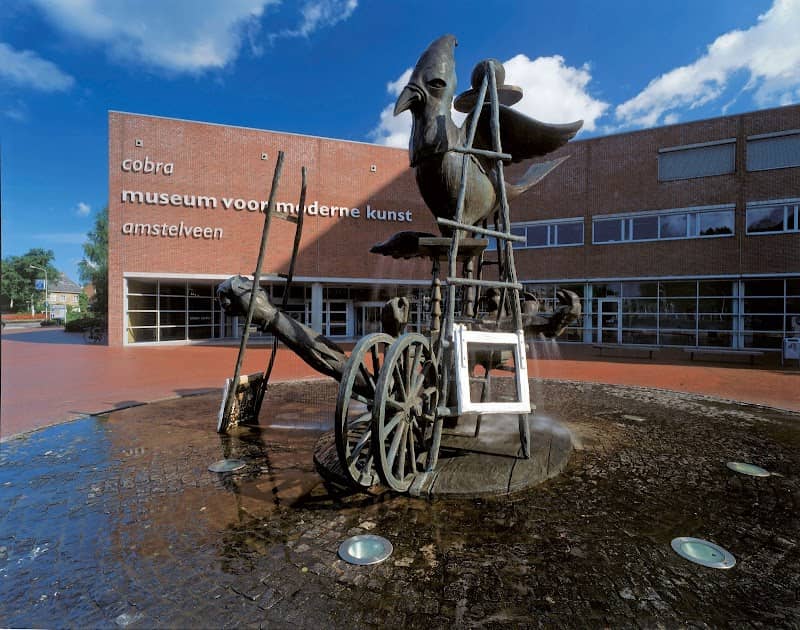 Museum Cobra - Image 1