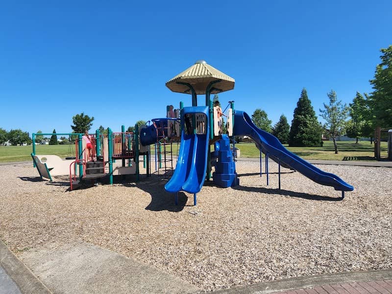 Lexington Park - Image 2