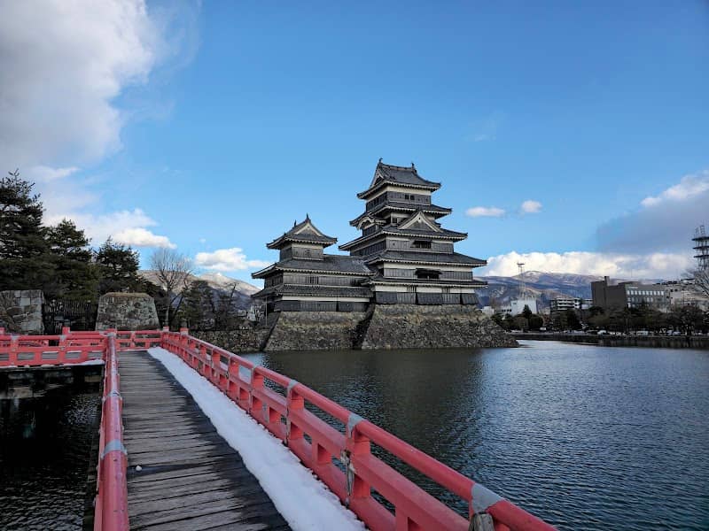 Matsumoto Castle Uzumi Bridge - Image 1