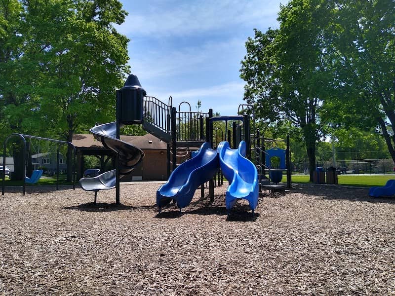 Groveland Park - Image 1