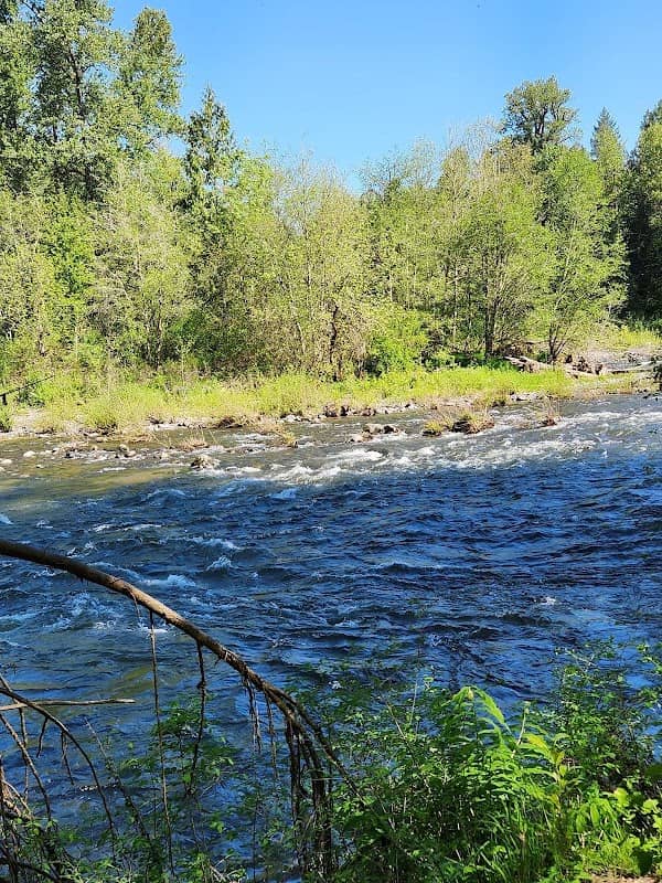Sandy River Park - Image 1