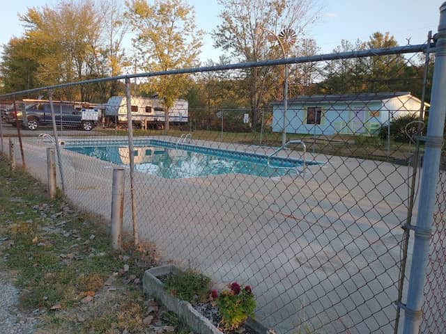 Friends O' Mine Campground & Cabins - Image 2