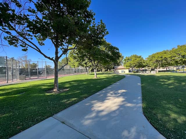 Ronald Reagan Park - Image 1