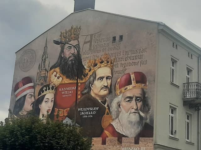 Royal Mural - Image 1