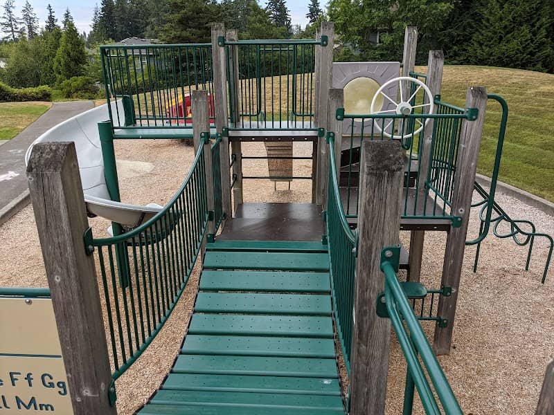Hillside Park - Image 1