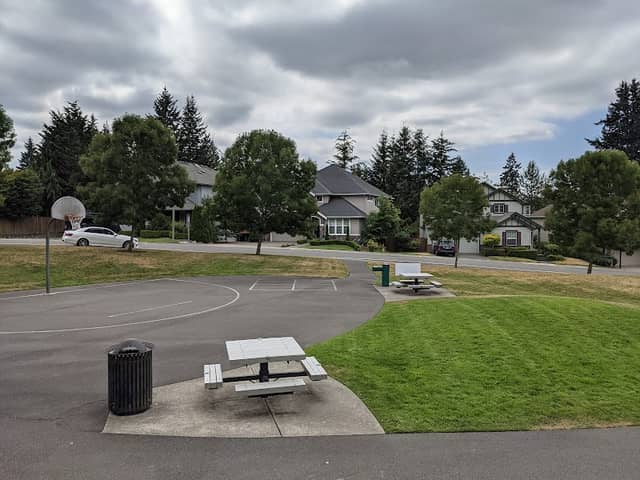 Hillside Park - Image 2