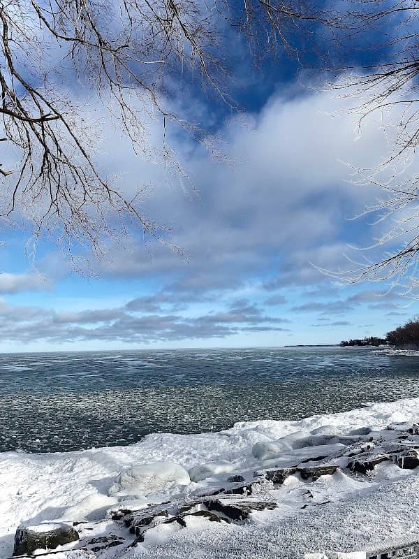Willow Beach - Image 1