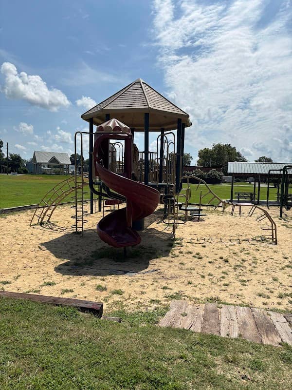 Splash Park - Image 2