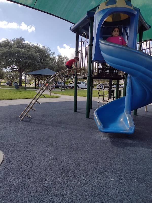 Royal Oaks Park - Image 1