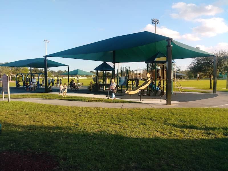 Royal Oaks Park - Image 2