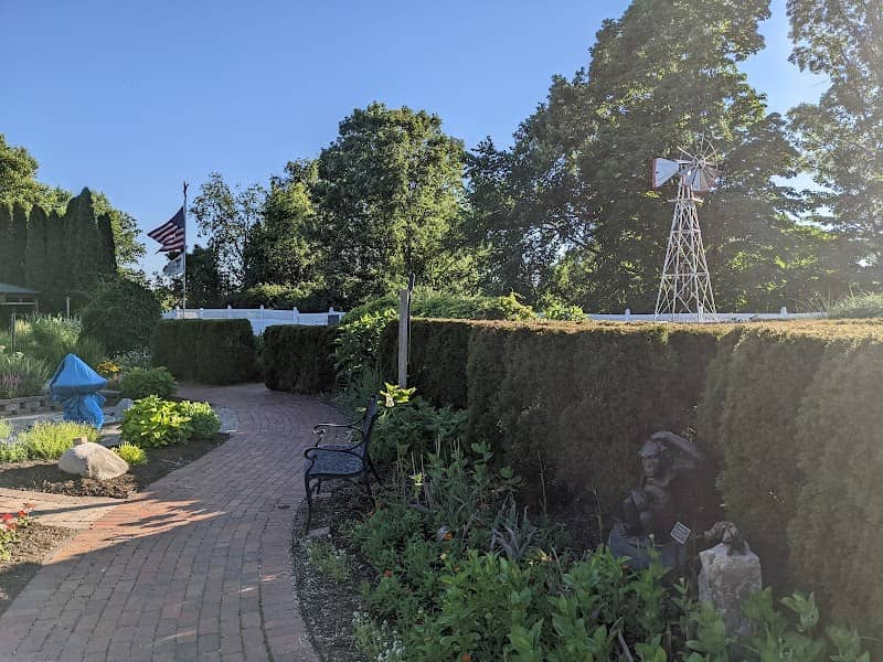 Lapeer County Display Gardens - Image 2