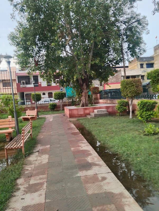 HUDA Park - Image 1