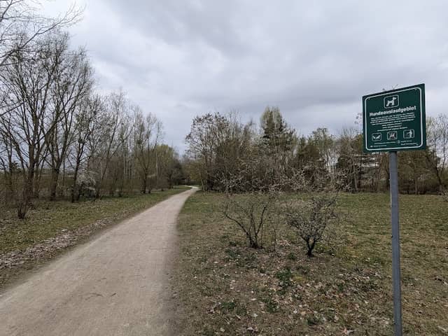 Hundeauslaufgebiet - Image 1