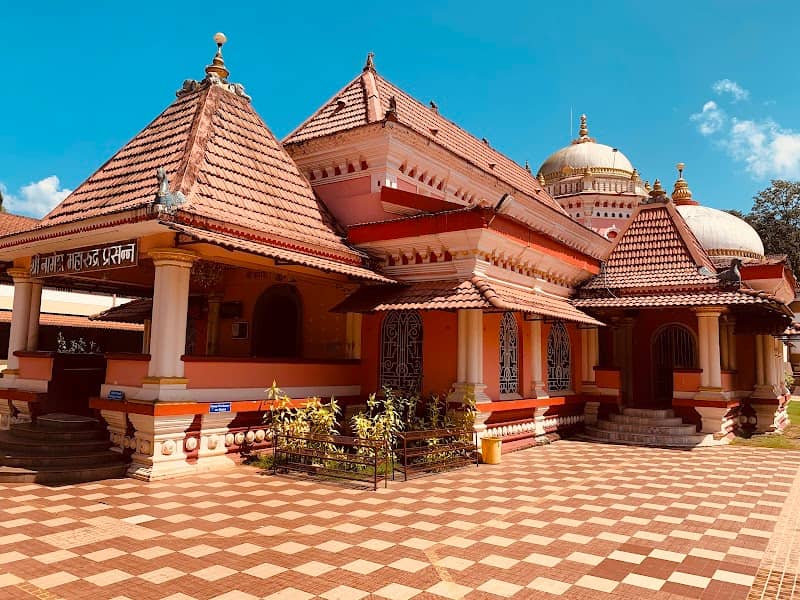 Shri Nageshi Temple, - Image 1