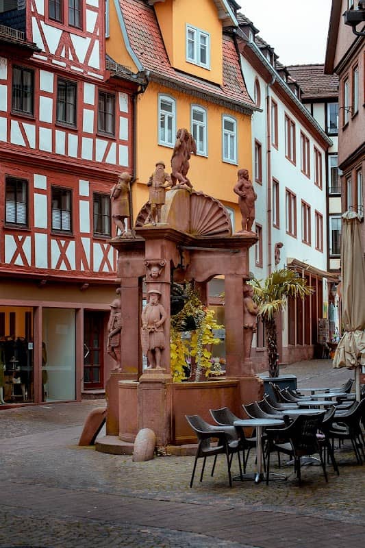 Engelsbrunnen - Image 1