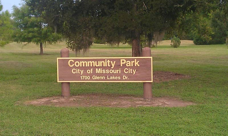 Community Park - Image 2