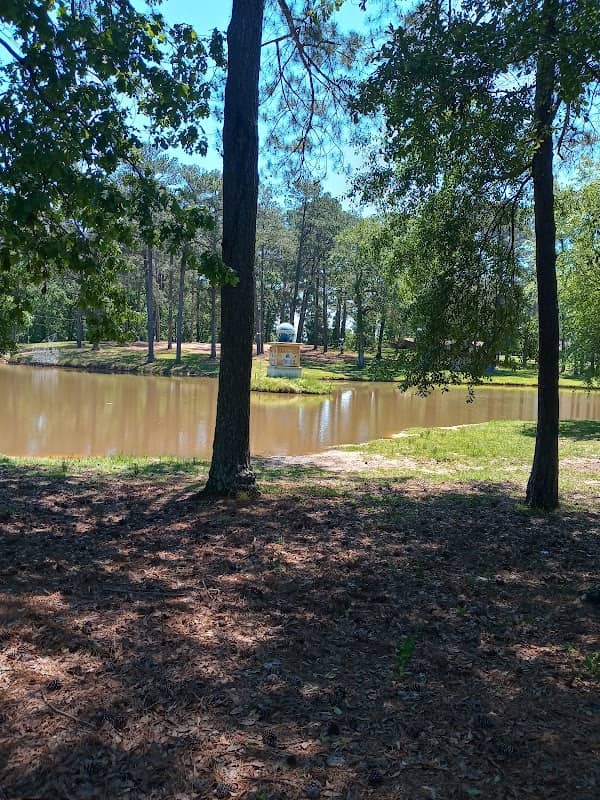 Bettie C. Robertson Memorial Park - Image 1