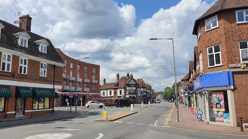 Beaconsfield Town Centre - Image 2