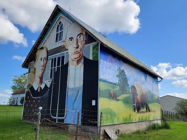 American Gothic Barn - Image 1