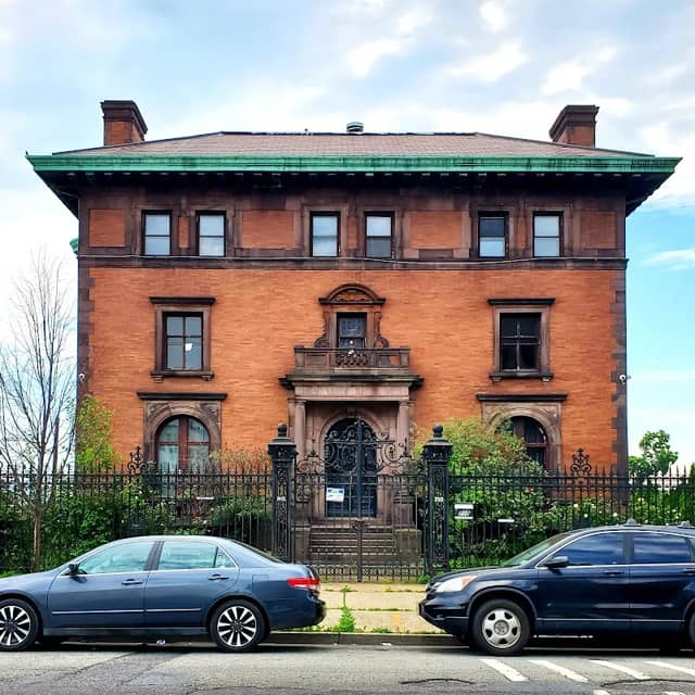 The Feigenspan Mansion - Image 2