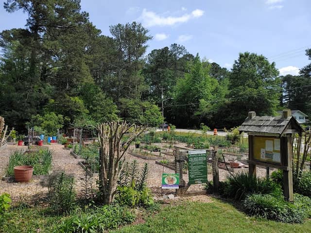 Henderson Park Community Garden - Image 1