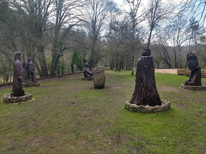 Tintern park - Image 1