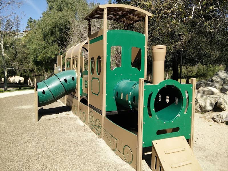 Higginbotham Park - Image 4