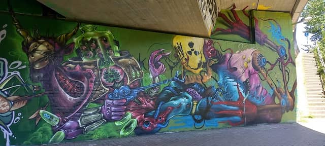 Free Wall Graffiti | Stade - Image 1