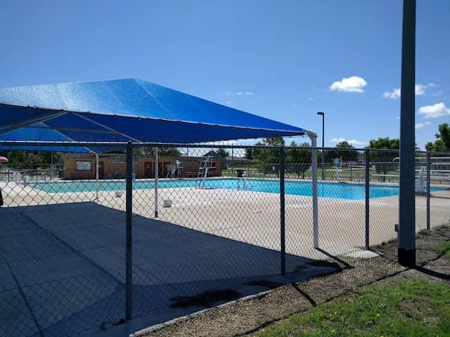 City of Hoisington Swimming Pool - Image 1