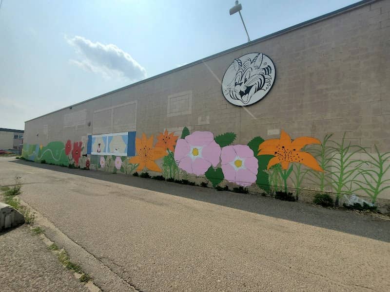 Giant Tiger Mural - Image 1