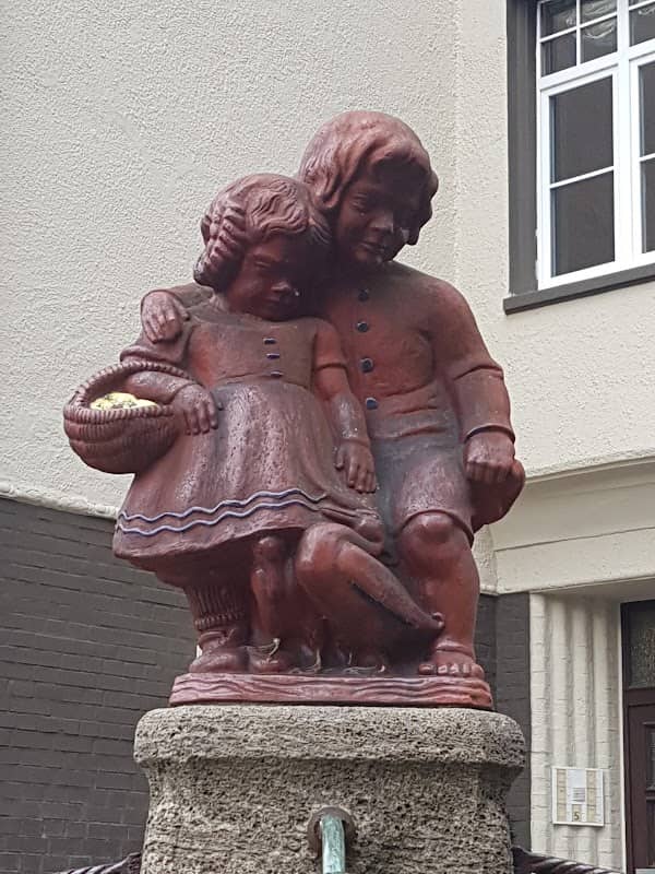 Hänsel und Gretel-Brunnen, Hannover - Georg Herting (1912) - Image 2