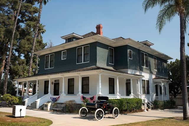 Bradford House - Image 2