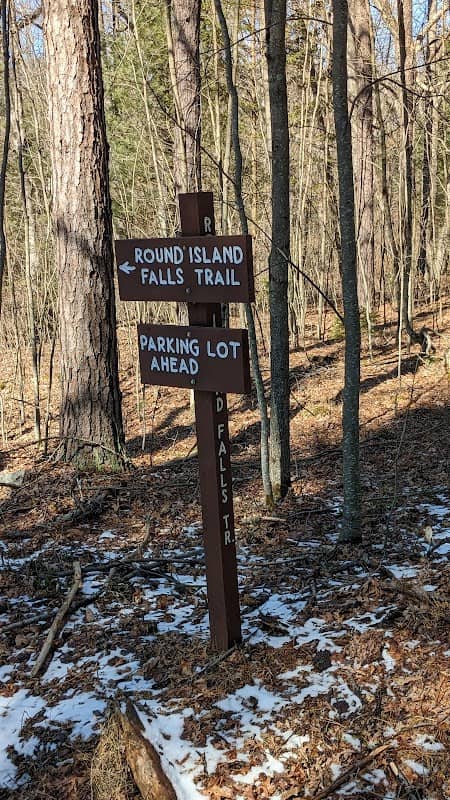 Round Island Falls Trailhead - Image 2